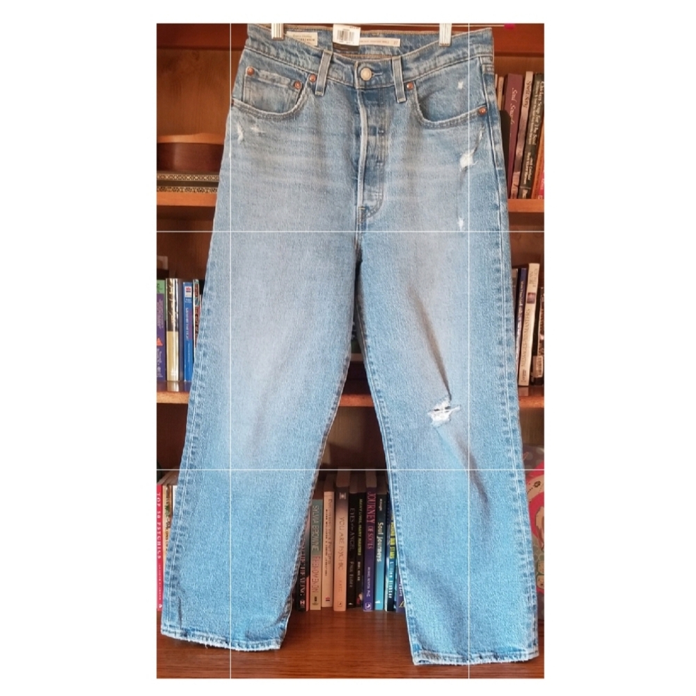 NWT Levi's Ribcage Straight Leg Boyfriend Jeans 27